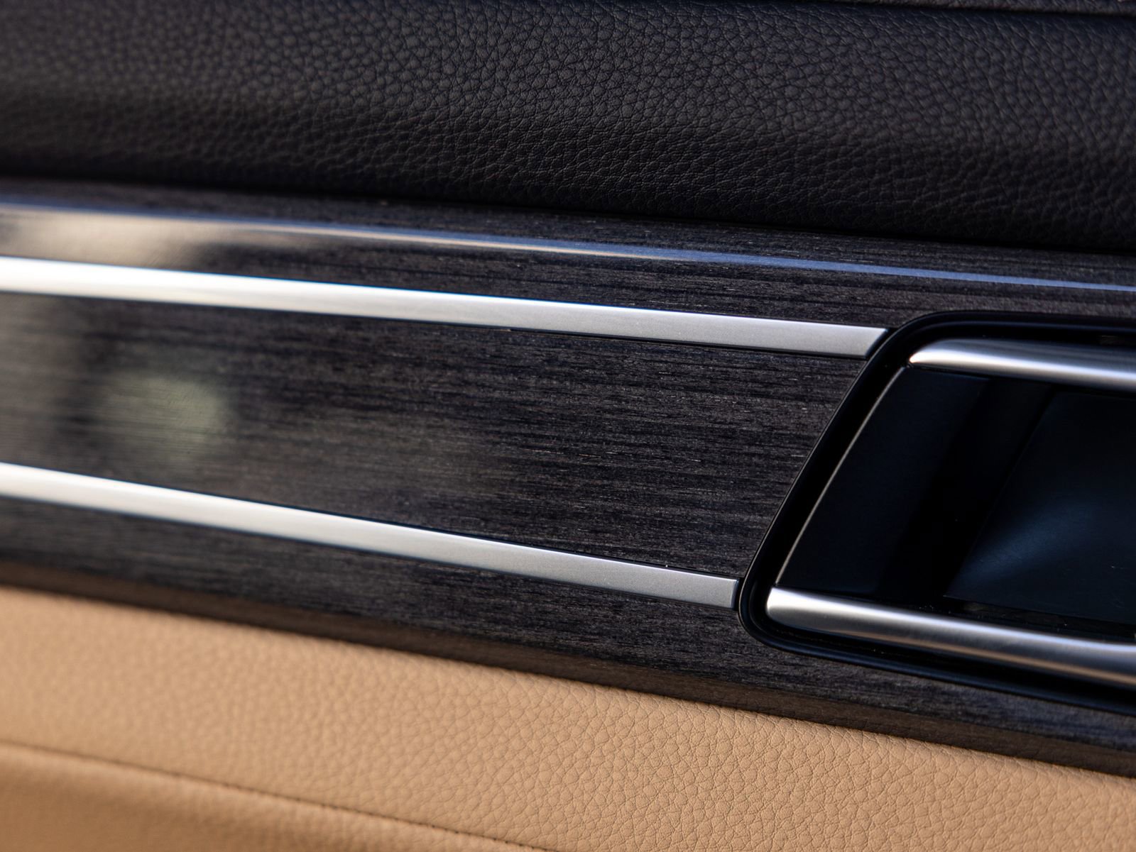 Certified 2023 Porsche Panamera Platinum Edition image 44