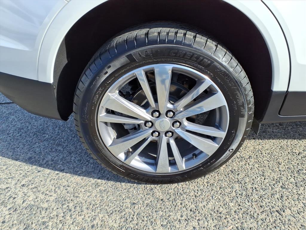 Used 2025 Cadillac XT5 Premium Luxury image 7