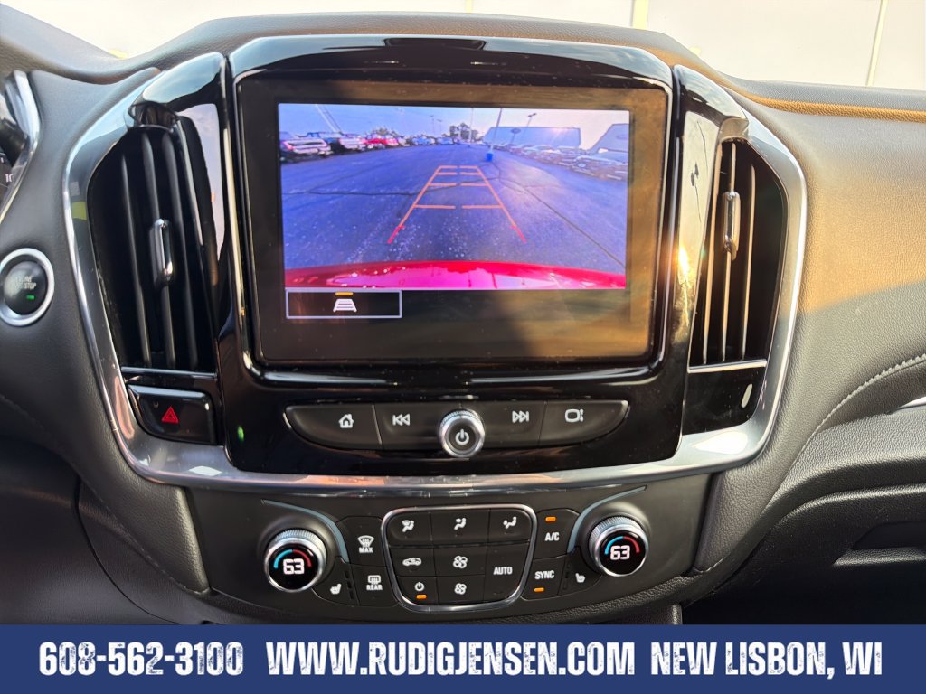 Used 2023 Chevrolet Traverse LT w/ Midnight/Sport Edition AWD/4WD image 18