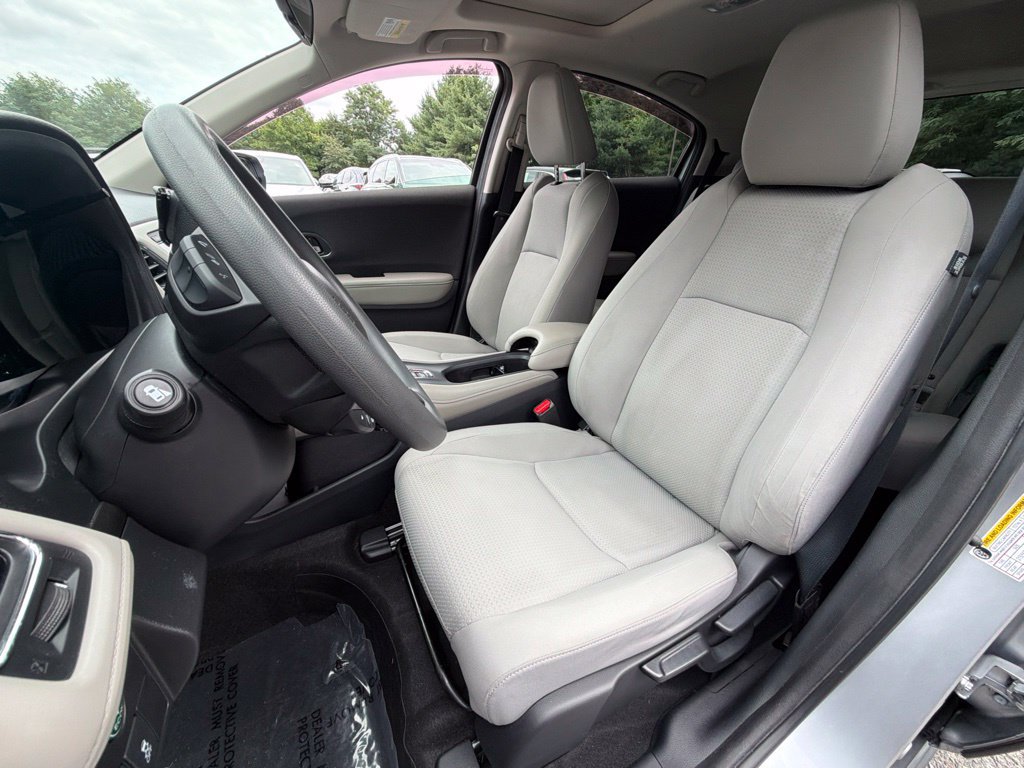 Used 2020 Honda HR-V EX image 16