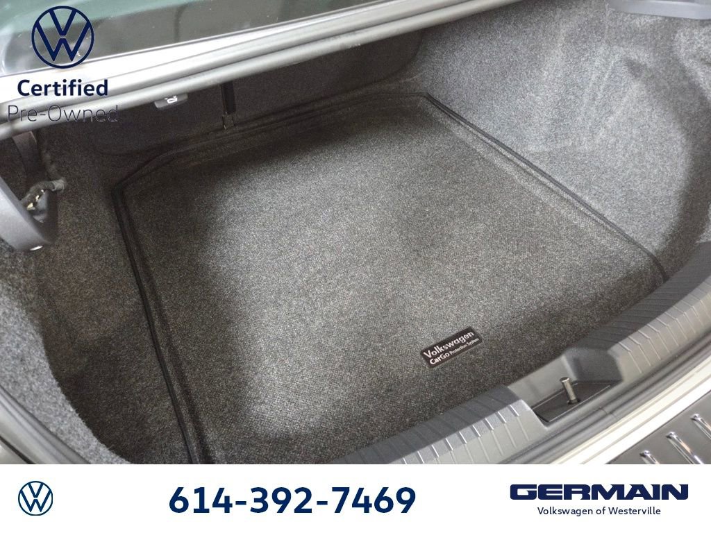 Used 2025 Volkswagen Jetta Sport image 20