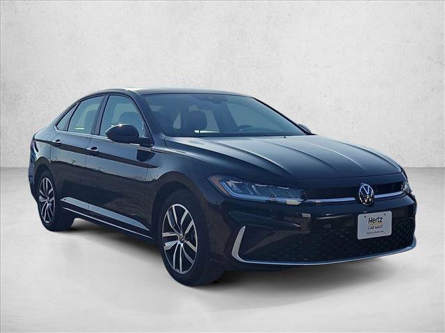 Used 2025 Volkswagen Jetta SE video 2