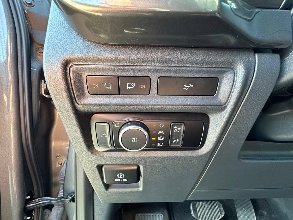 Used 2022 Ford F150 XLT w/ Equipment Group 302A High AWD/4WD image 3