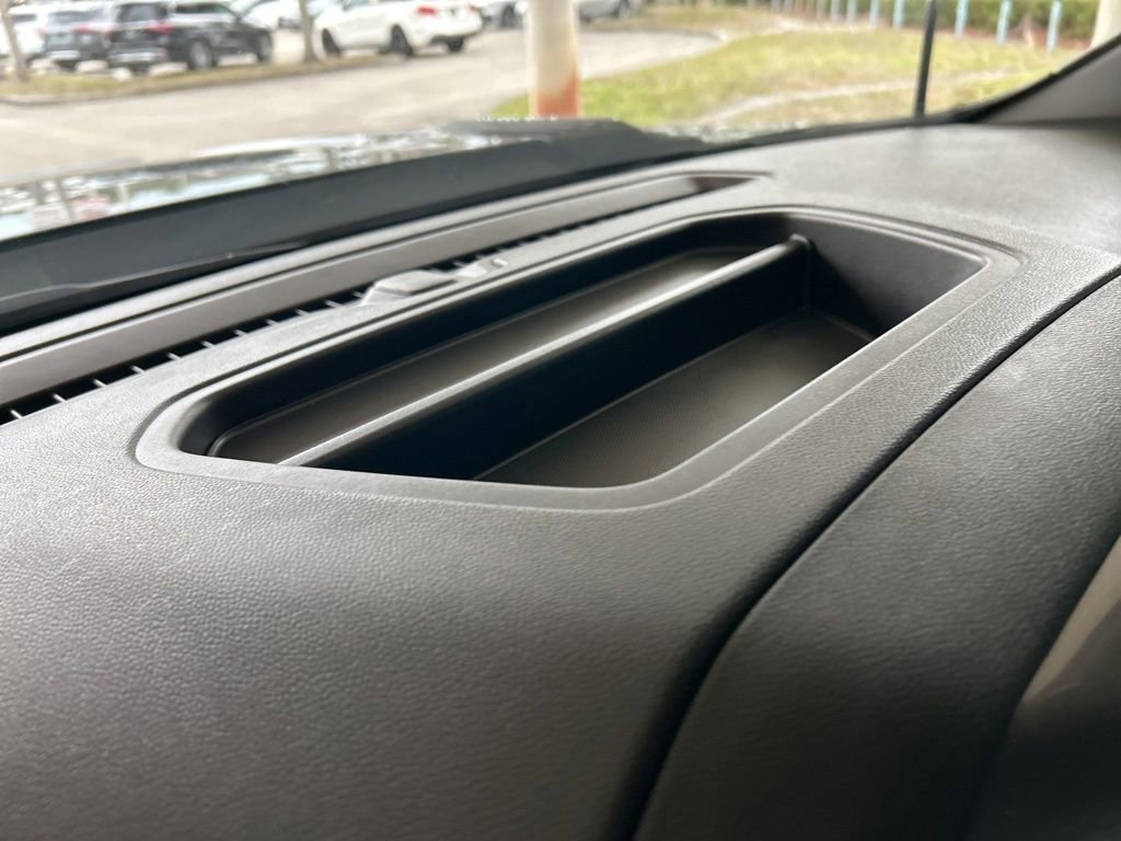 Used 2025 Chevrolet Silverado 3500 W/T image 45