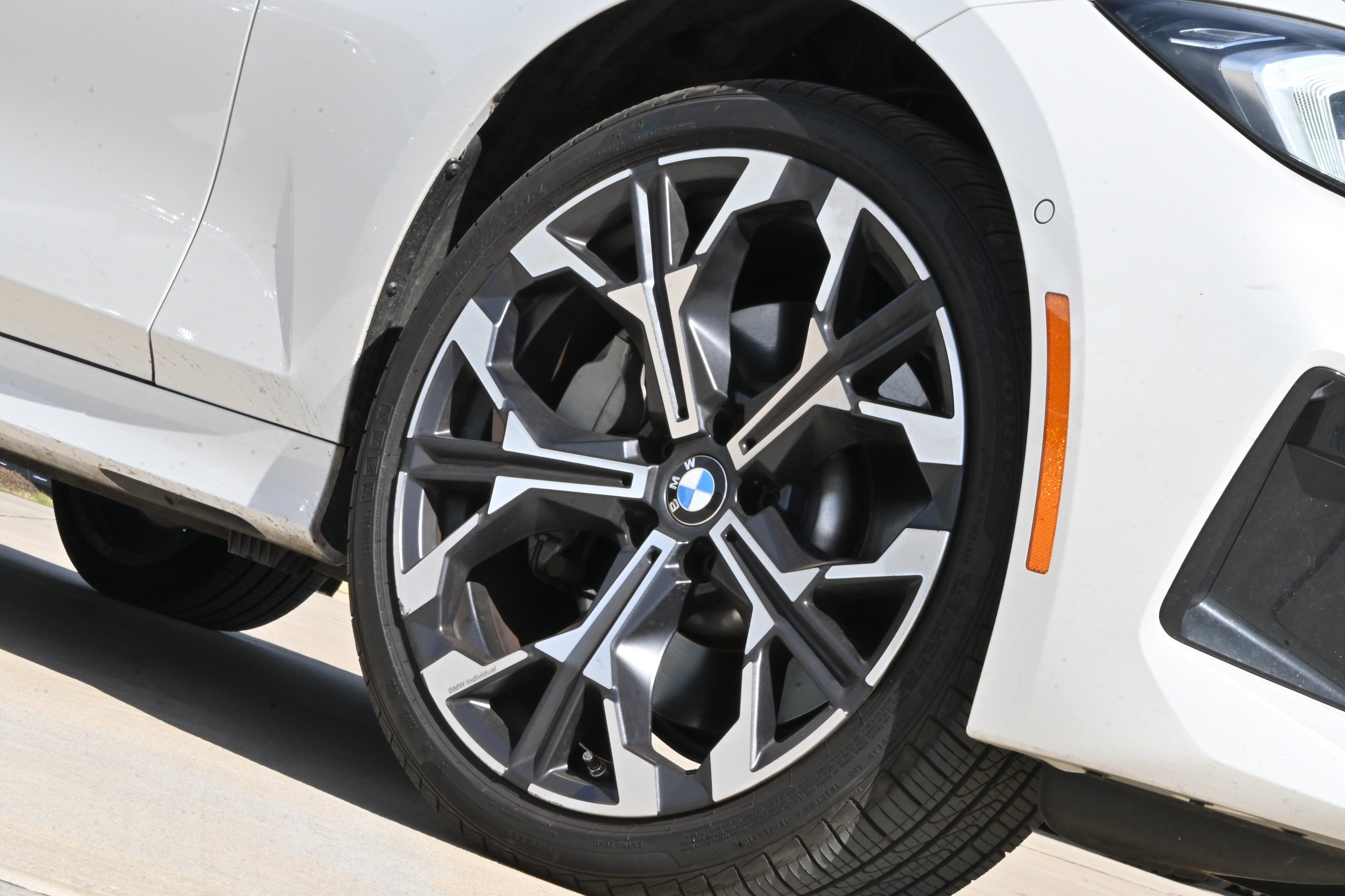Certified 2025 BMW 330i Sedan RWD image 10
