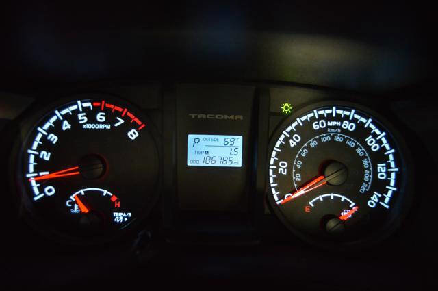 Used 2017 Toyota Tacoma 4x4 Access Cab image 19