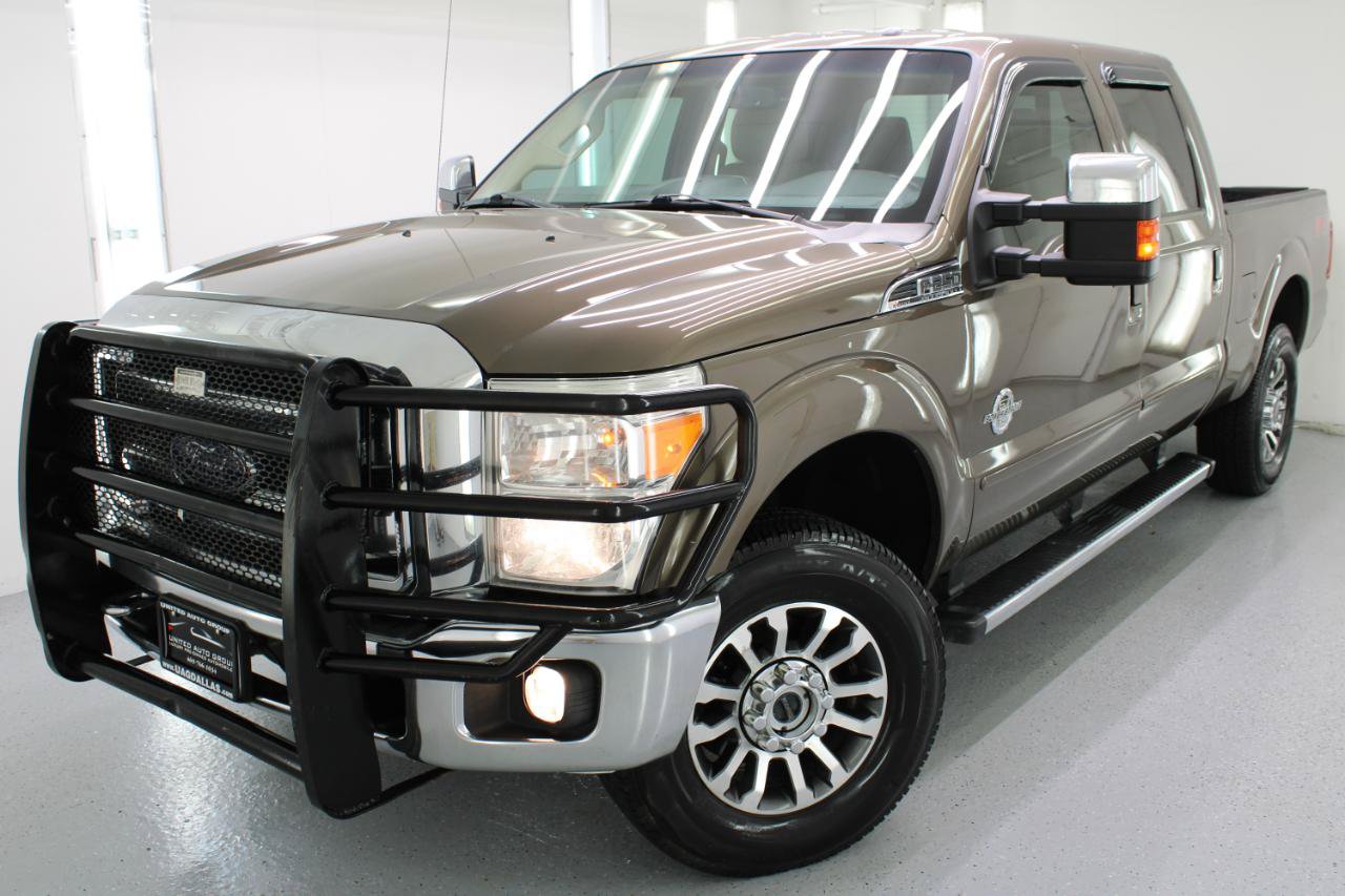 Used 2015 Ford F250 Lariat w/ Chrome Package AWD/4WD image 27