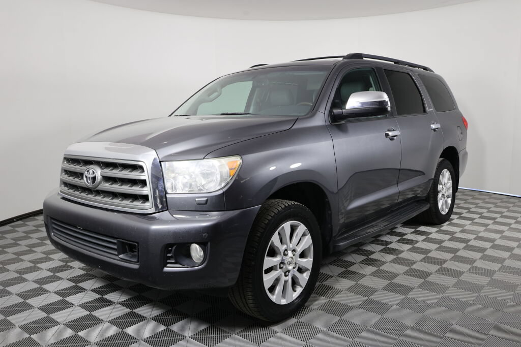 Used 2015 Toyota Sequoia Platinum AWD/4WD image 5