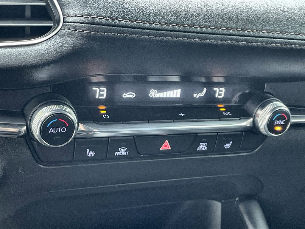 Used 2023 MAZDA MAZDA3 s image 26