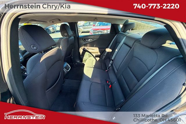 Used 2021 Chevrolet Malibu LT FWD image 21