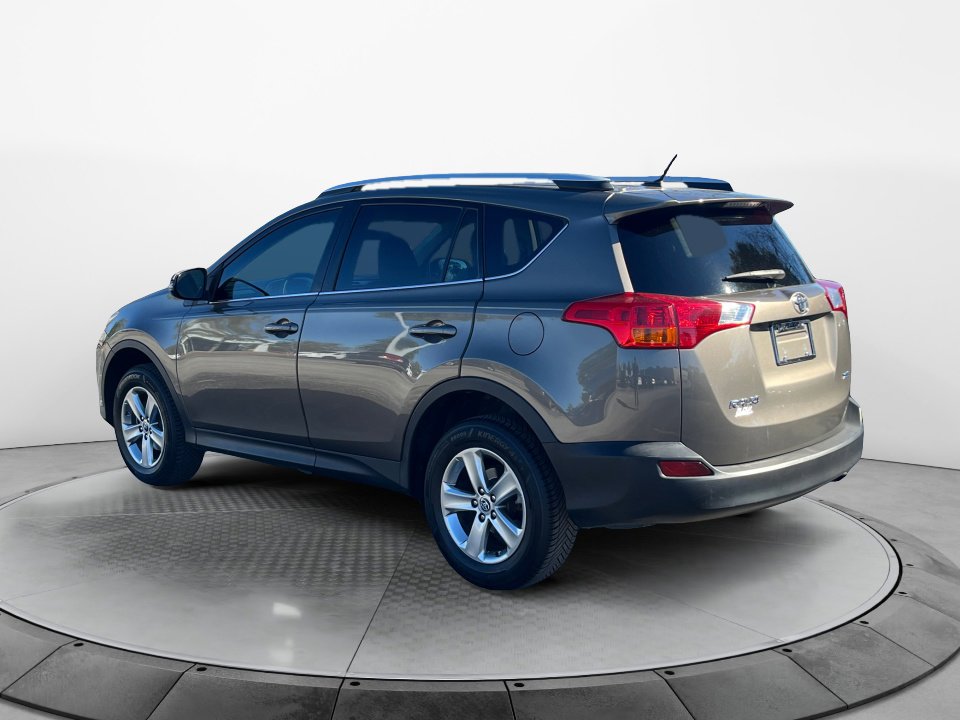 Used 2015 Toyota RAV4 XLE image 5