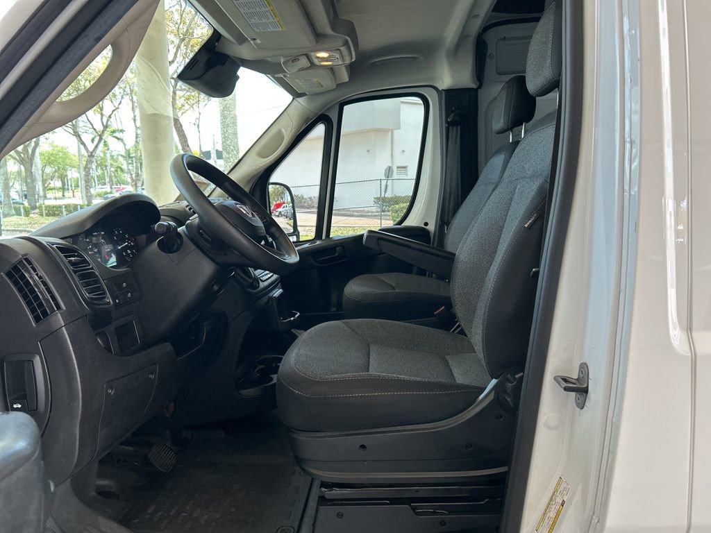 Used 2023 RAM ProMaster 2500 w/ Convenience Group image 5