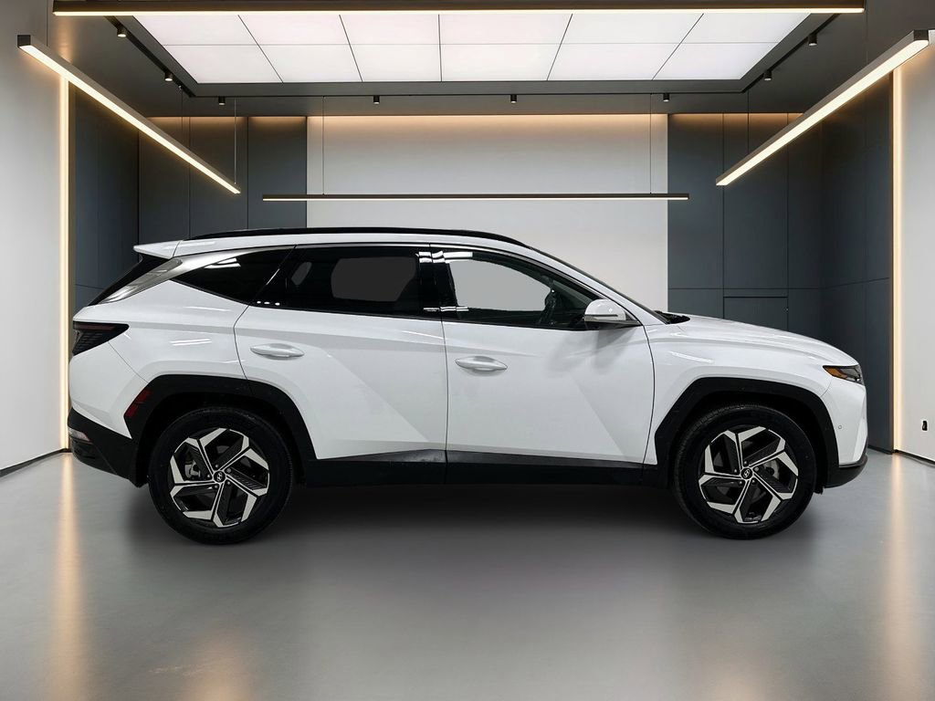 Certified 2022 Hyundai Tucson Limited AWD/4WD image 6