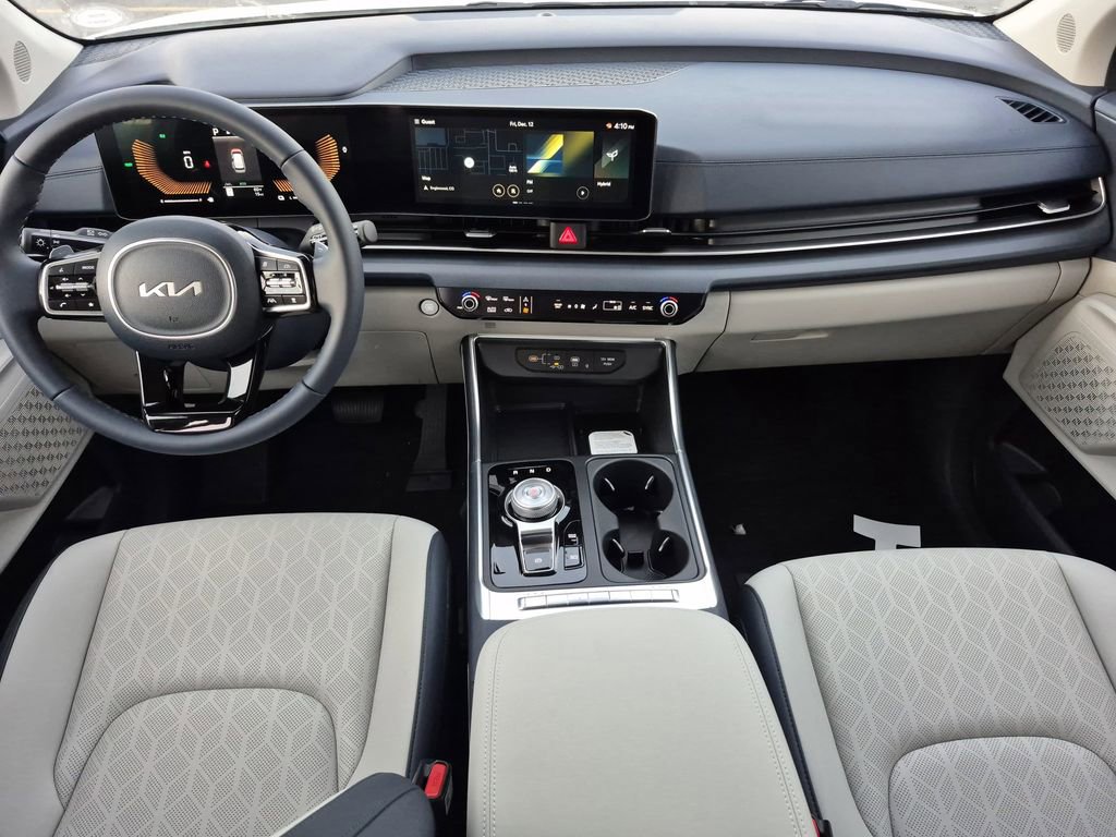 New 2026 Kia Carnival EX image 13