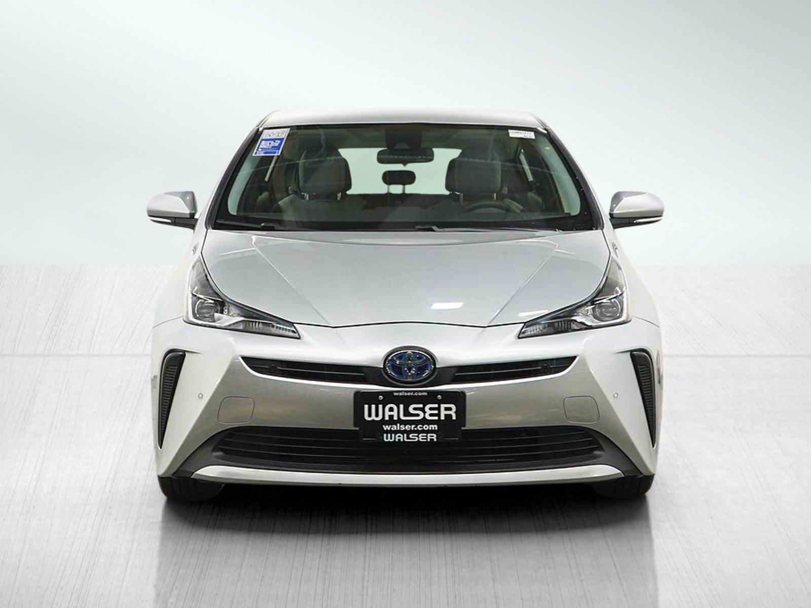 Used 2021 Toyota Prius LE FWD image 8