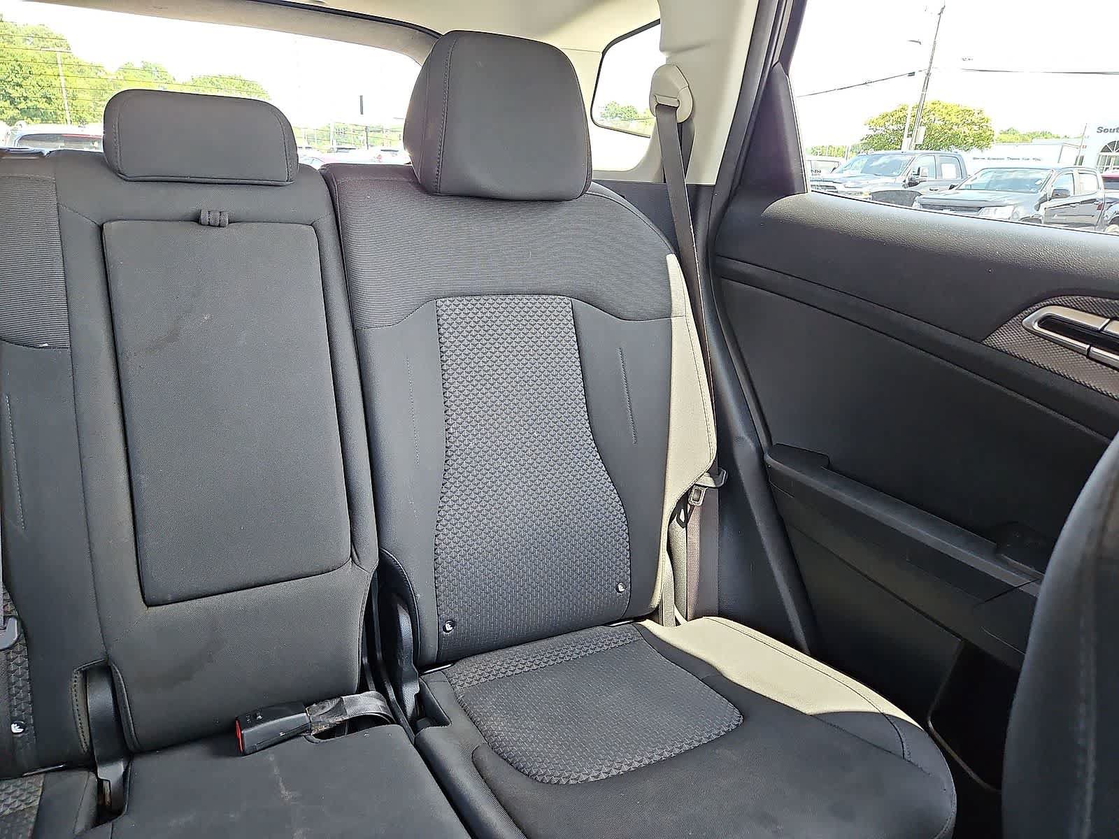 Used 2023 Kia Sportage LX AWD/4WD image 15
