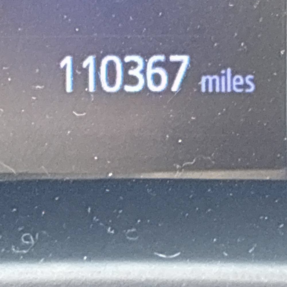 Used 2018 Toyota C-HR XLE FWD image 8