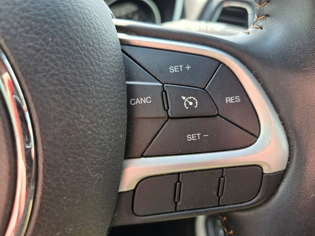 Used 2021 Jeep Compass Latitude w/ Sun and Sound Group image 28