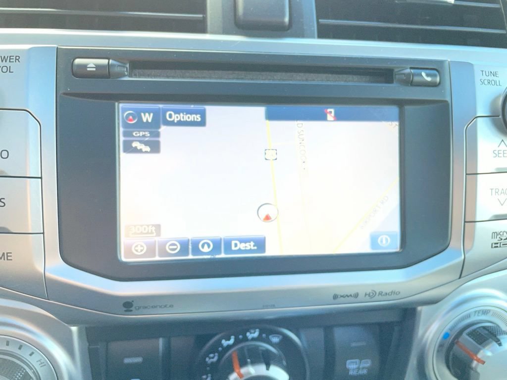 Used 2018 Toyota 4Runner SR5 Premium AWD/4WD image 27