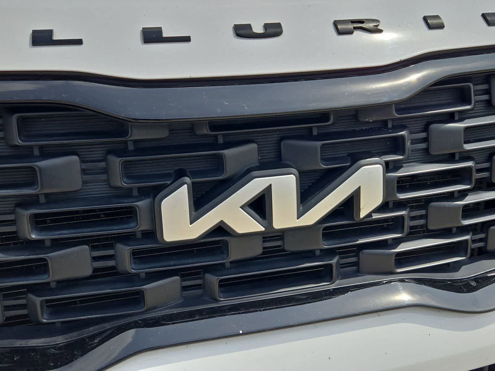 Used 2022 Kia Telluride EX w/ EX Premium Package image 10