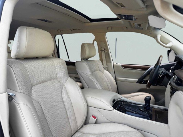 Used 2019 Lexus LX 570 4WD image 58