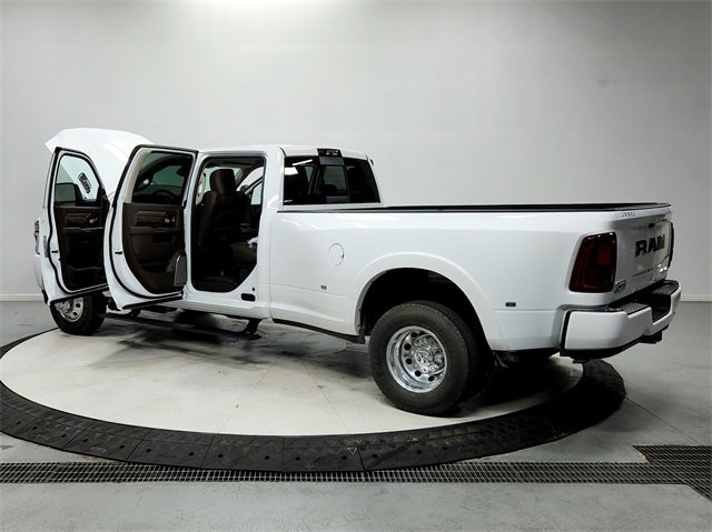 New 2026 RAM 3500 Longhorn image 13