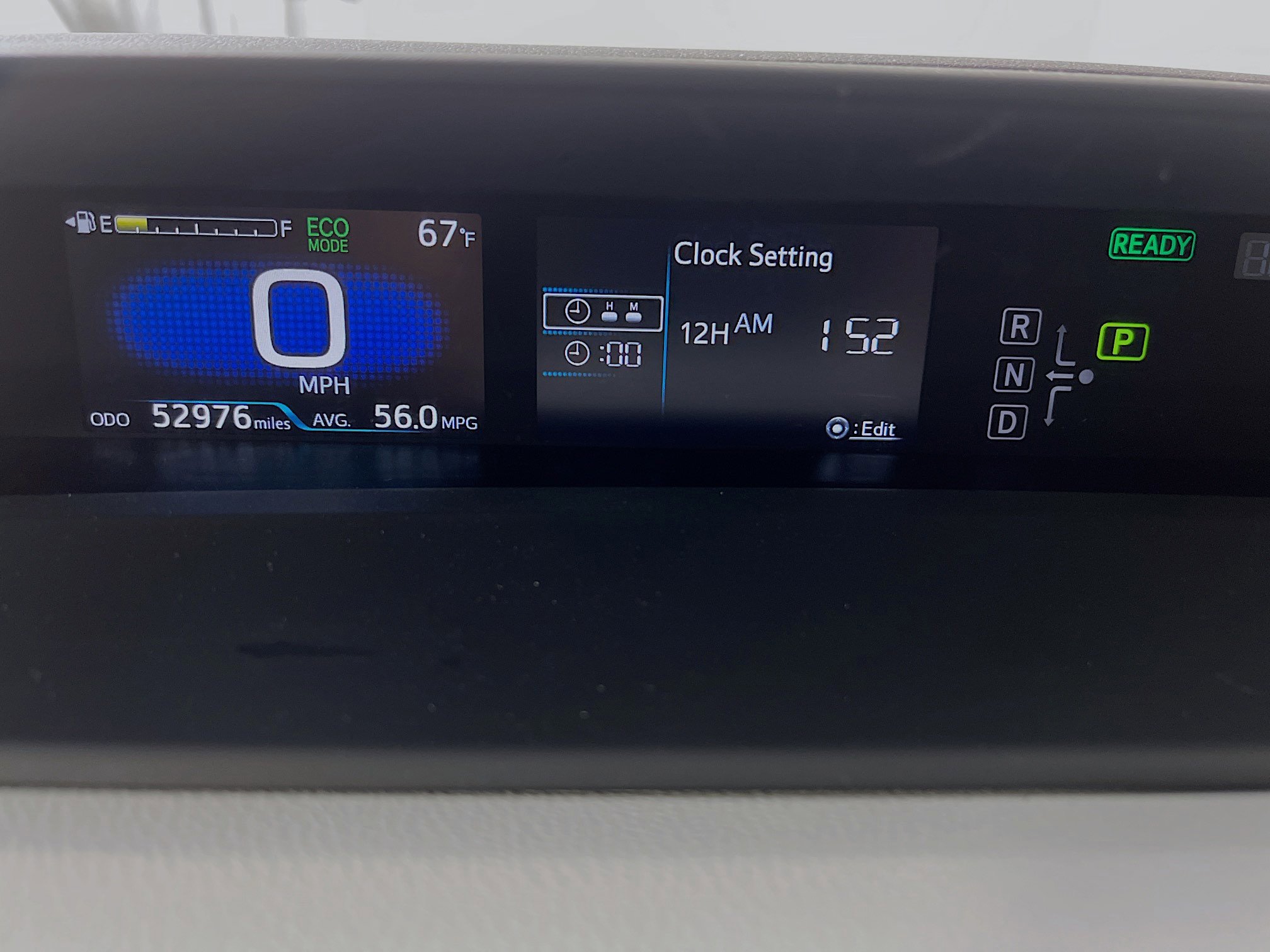 Used 2022 Toyota Prius LE image 21