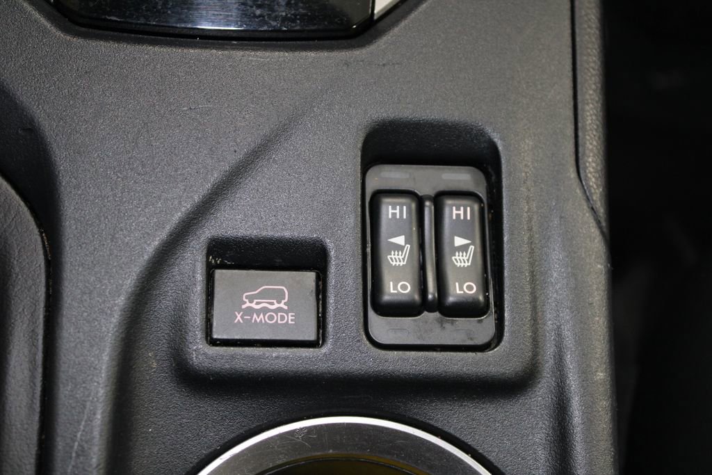 Used 2018 Subaru Crosstrek 2.0i Limited image 38