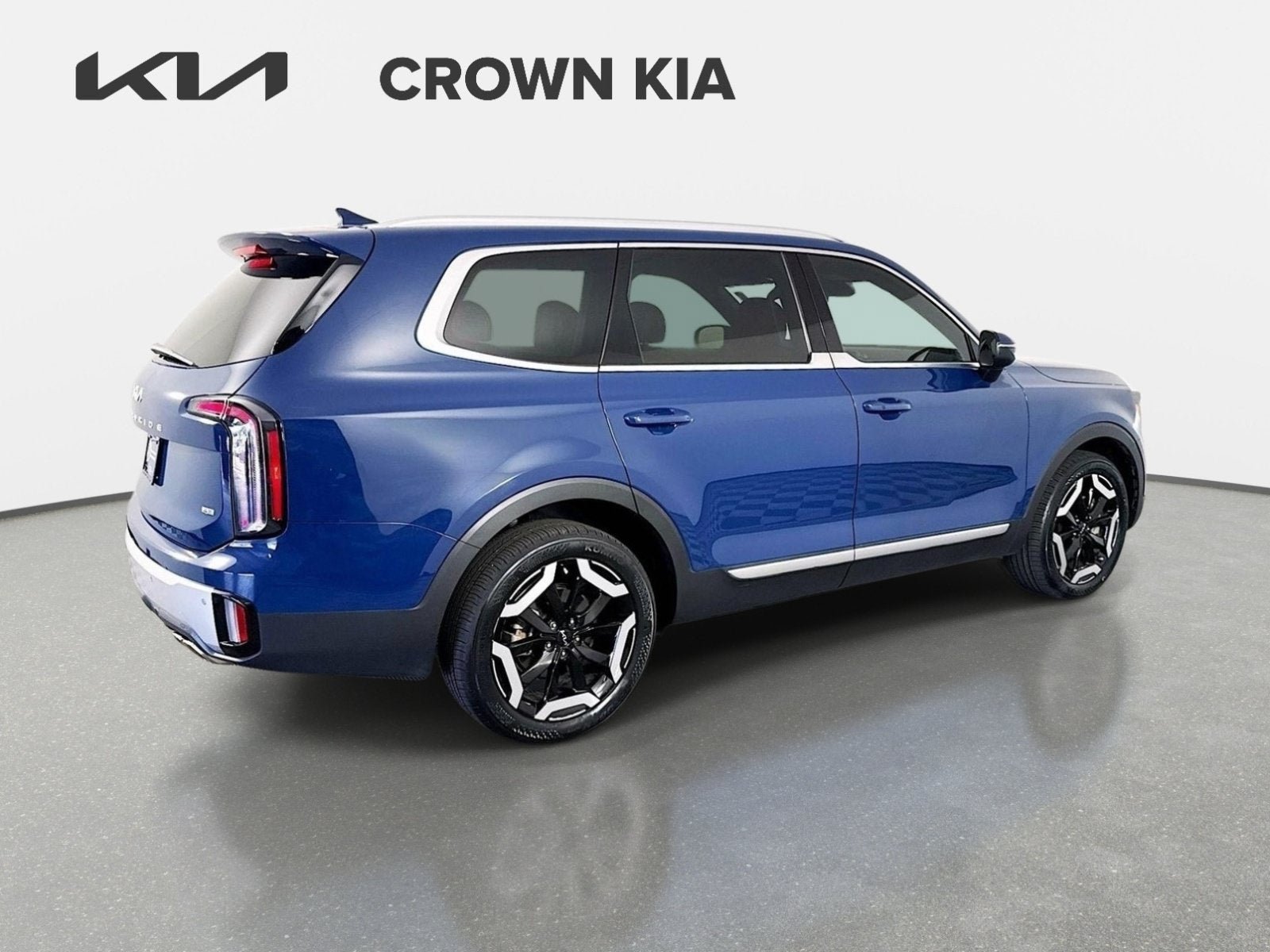Certified 2024 Kia Telluride EX w/ EX Captain's Chair Package AWD/4WD image 5