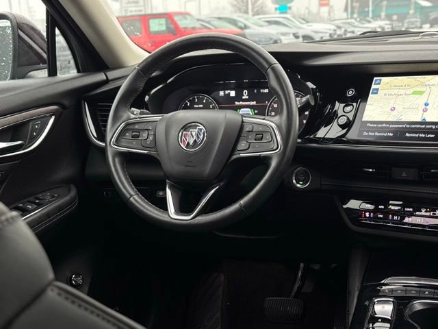Used 2022 Buick Envision Avenir w/ Technology Package II image 27