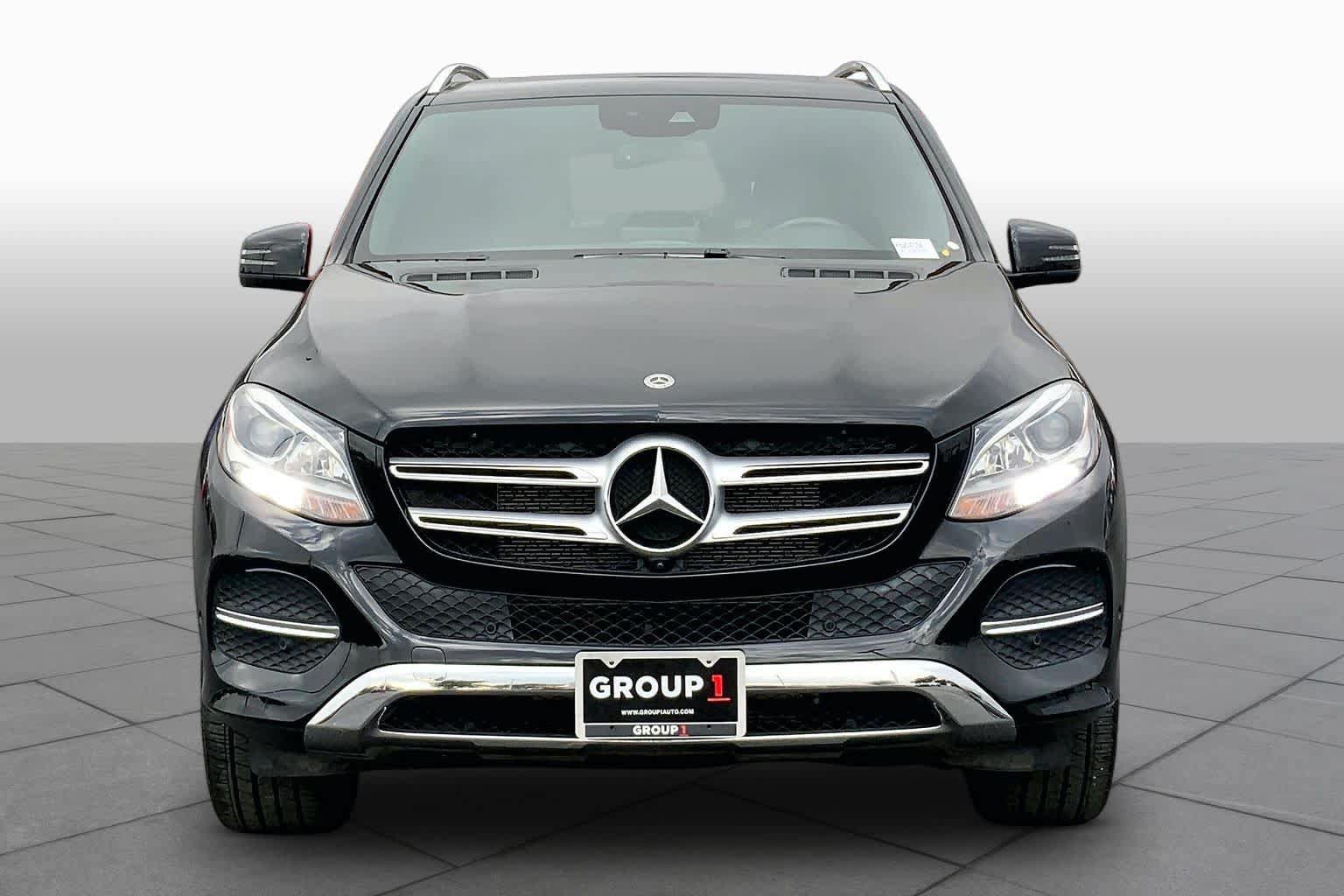 Used 2019 Mercedes-Benz GLE 400 4MATIC image 4