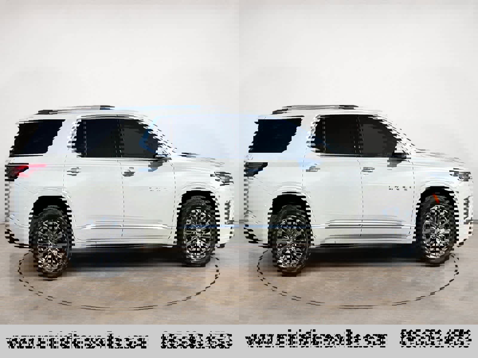 Used 2022 Chevrolet Traverse Premier image 2