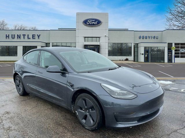 Used 2023 Tesla Model 3 Long Range image 4