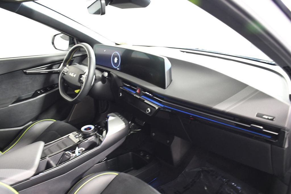 Used 2023 Kia EV6 GT AWD/4WD image 19