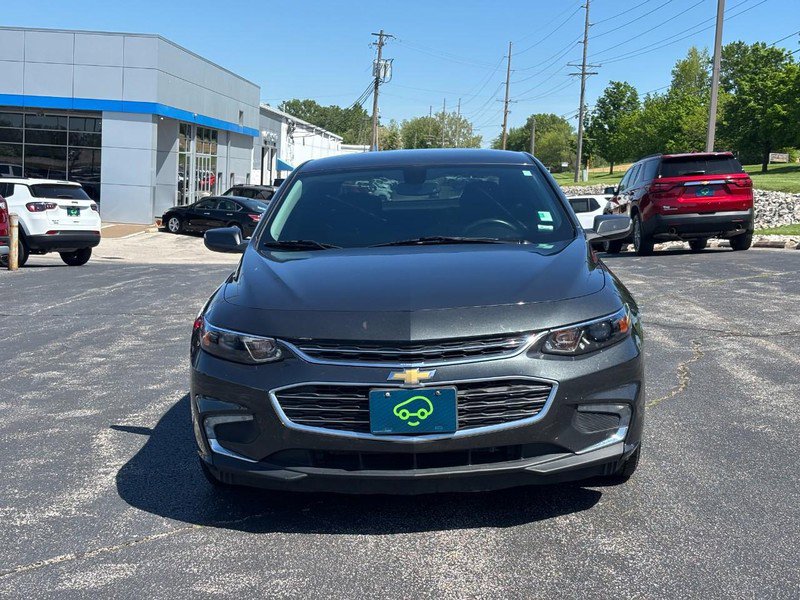 Used 2017 Chevrolet Malibu LT FWD image 8