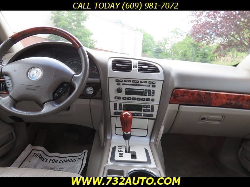 Used 2004 Lincoln LS image 17