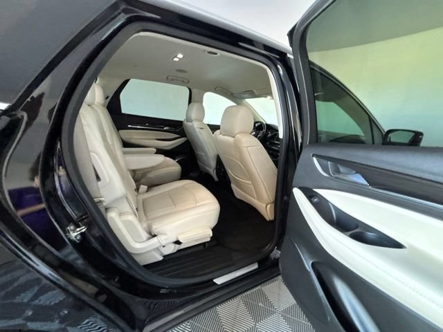 Used 2023 Buick Enclave Essence AWD/4WD image 31