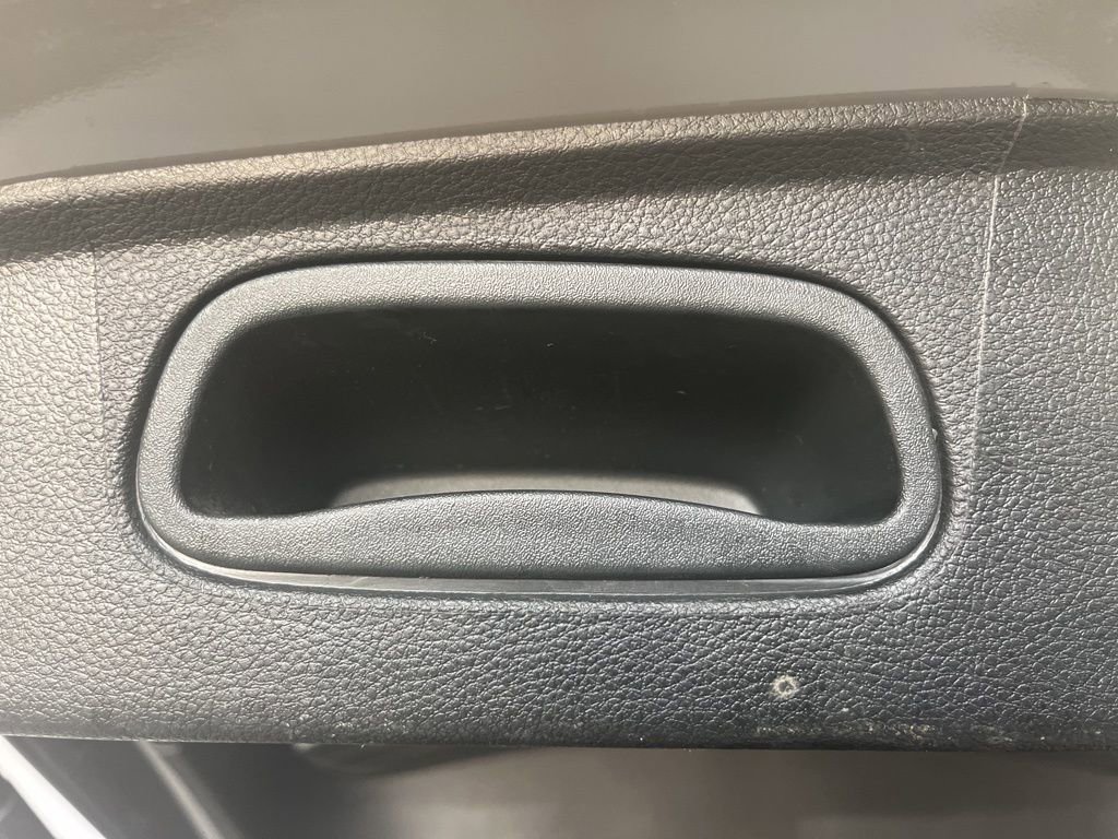 Used 2023 Dodge Durango R/T w/ Hemi Orange Plus Package image 14