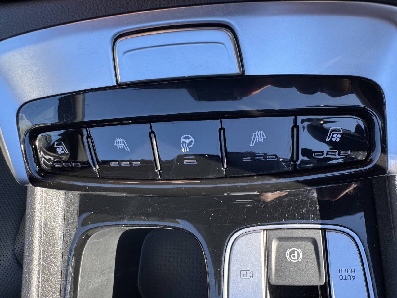 Used 2022 Hyundai Santa Cruz Limited AWD/4WD image 14