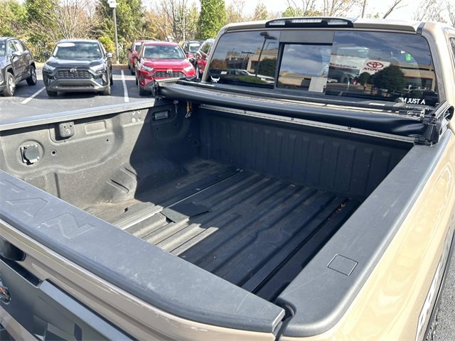 Used 2020 Nissan Titan PRO-4X w/ Pro-4x Utility Package image 12