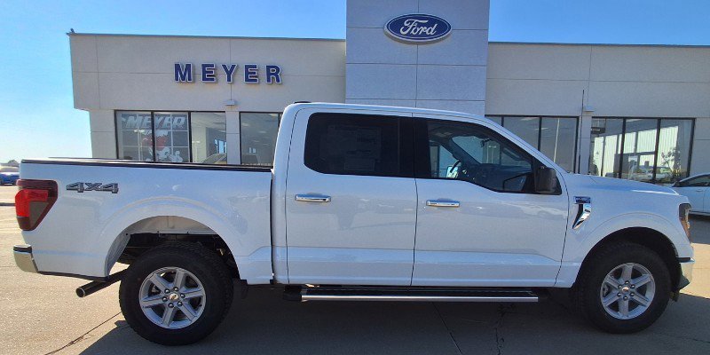 New 2025 Ford F150 XLT image 1