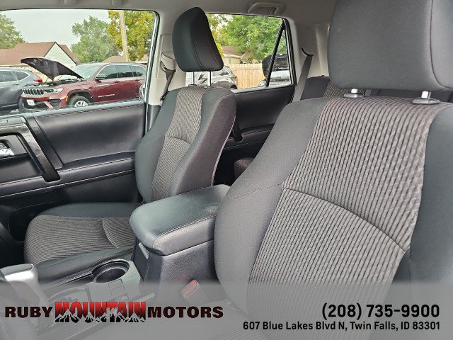 Used 2022 Toyota 4Runner TRD Off-Road AWD/4WD image 12