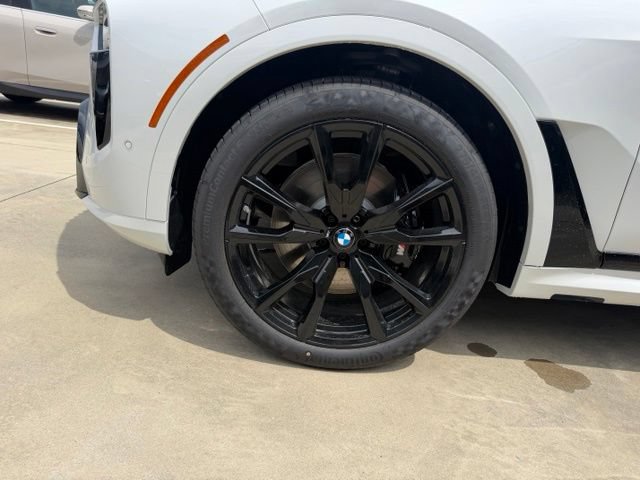 New 2027 BMW X7 xDrive40i w/ M Sport Package AWD/4WD image 11