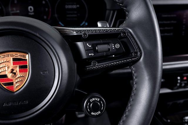 Certified 2025 Porsche Cayenne GTS image 41