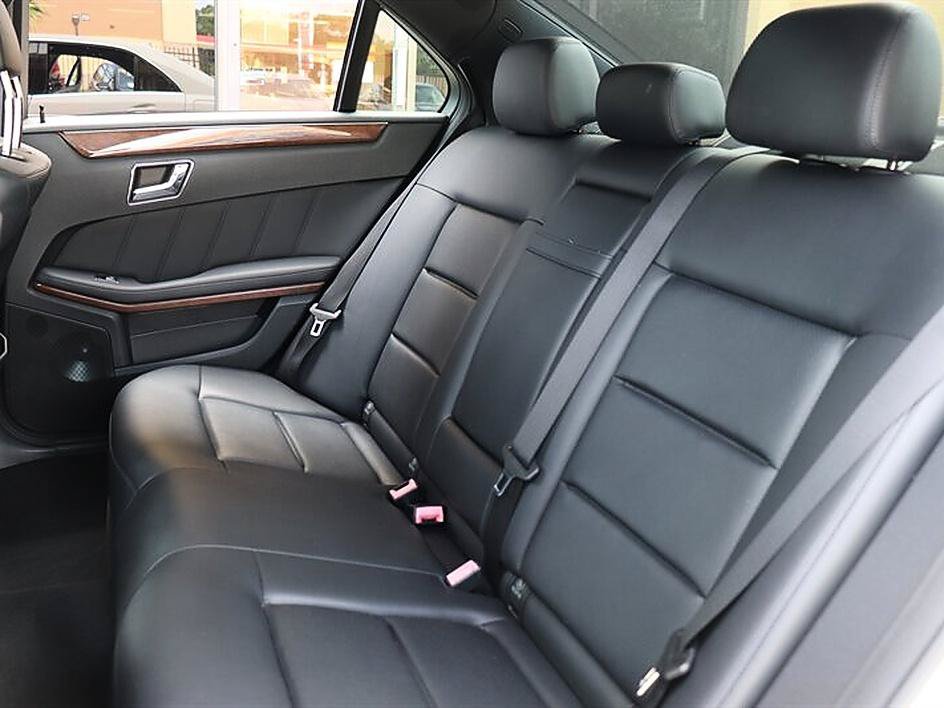 Used 2010 Mercedes-Benz E 350 Sport image 17