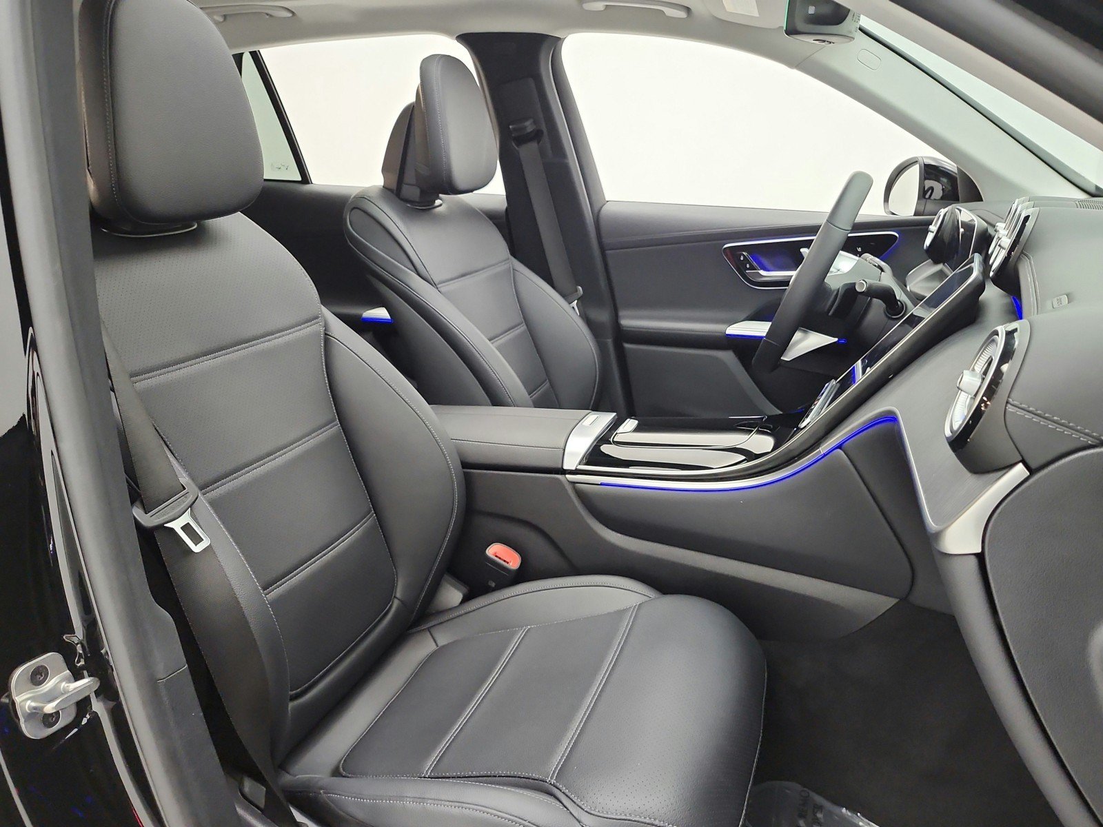 Used 2023 Mercedes-Benz GLC 300 4MATIC image 18