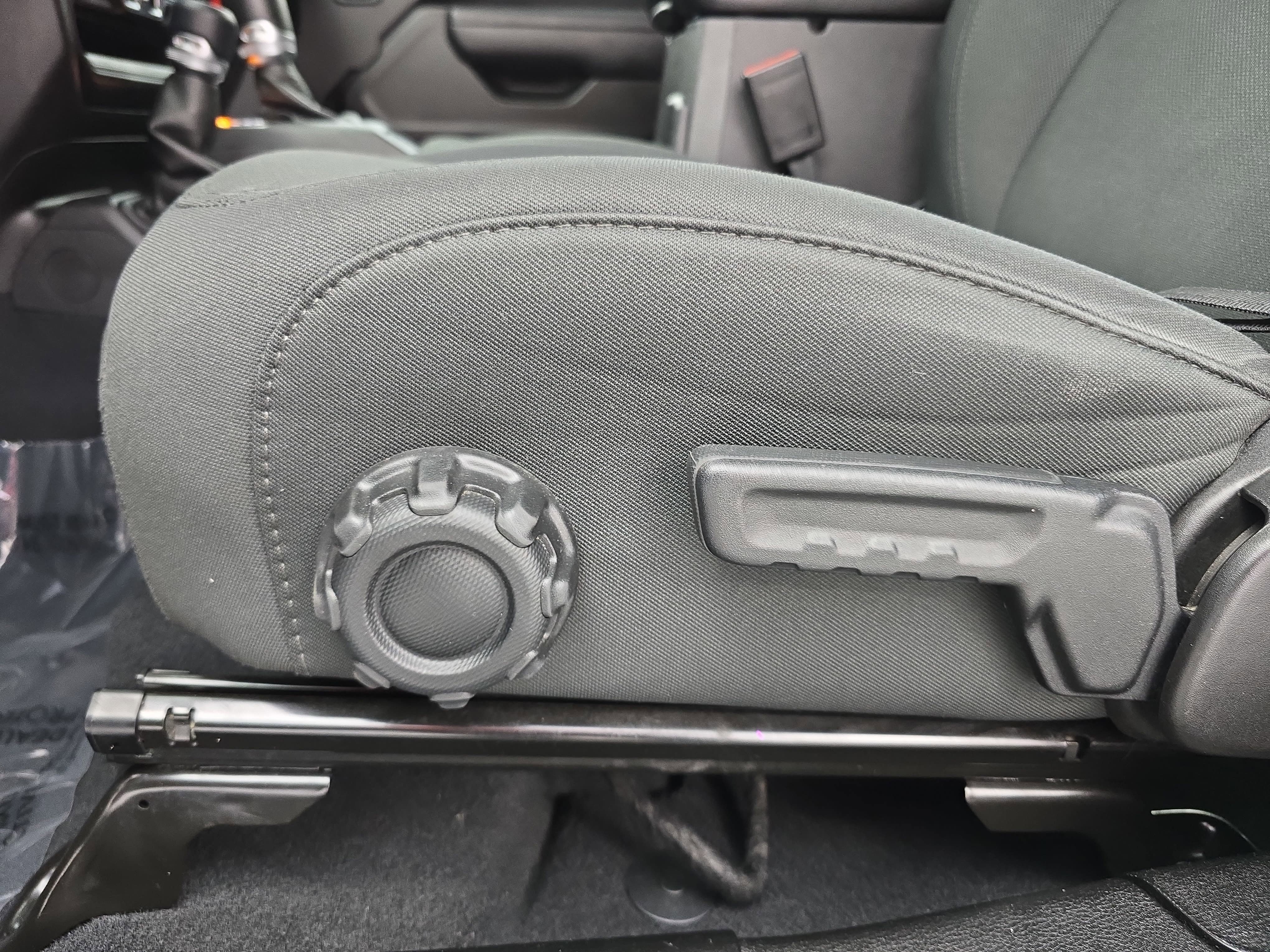 Used 2022 Jeep Wrangler Unlimited Sport AWD/4WD image 27