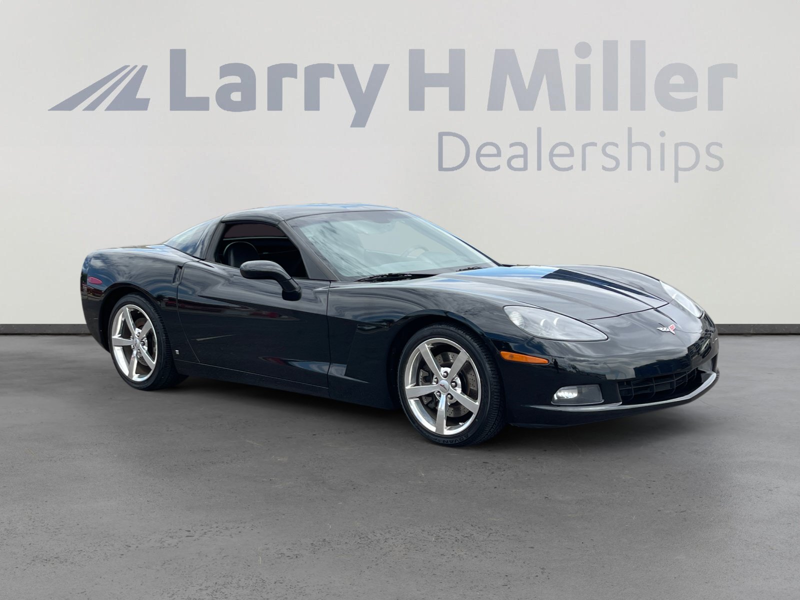 Used 2008 Chevrolet Corvette Coupe w/ Preferred Equipment Group RWD image 7