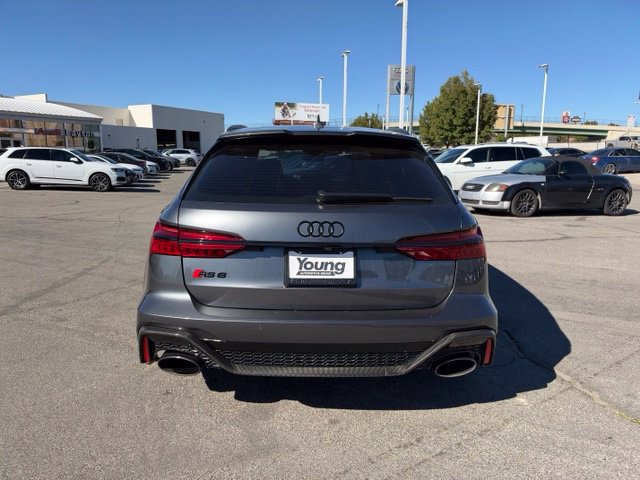 Used 2021 Audi RS 6 w/ Carbon Optic Package AWD/4WD image 4