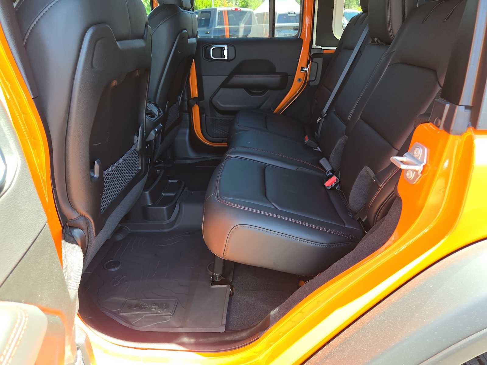 New 2026 Jeep Wrangler Unlimited Rubicon AWD/4WD image 21